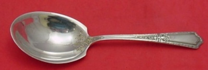Towle D'Orleans Sterling Silver Berry Spoon 9 Inch Heirloom Serving Spoon: Towle D'Orleans Sterling Silver Berry Spoon 9 Inch Heirloom Serving Spoon This exquisite D'Orleans Berry Spoon by Towle is crafted from high-quality sterling silver, showcasing the elegant D'Orleans p