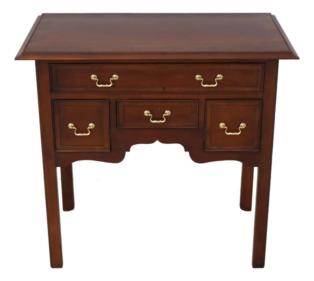 Hekman 4 Drawer Lowboy Cherry Wood with Yew Inlay 33w x 19d x 31h: Hekman 4 Drawer Lowboy Cherry Wood with Yew Inlay 33w x 19d x 31h A pre-owned 4-drawer lowboy featuring cherry wood construction with yew wood banded border detailing. This piece has high-quality cons