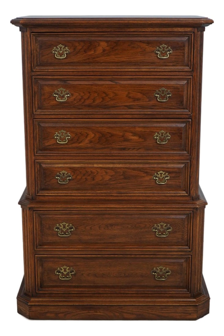 Thomasville oak tall chest with 6 drawers 38w x 19.5d x 57.5h (1 of 10)