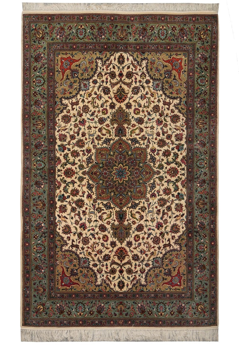Authentic Persian Tabriz Handmade Rug 6 x 9.8 Wool Silk 400 KPSI: Authentic Persian Tabriz Handmade Rug 6 x 9.8 Wool Silk 400 KPSI Free continental US Shipping Handmade authentic Persian Tabriz rug from Iran, crafted in wool and silk with a 400 KPSI weave. This high