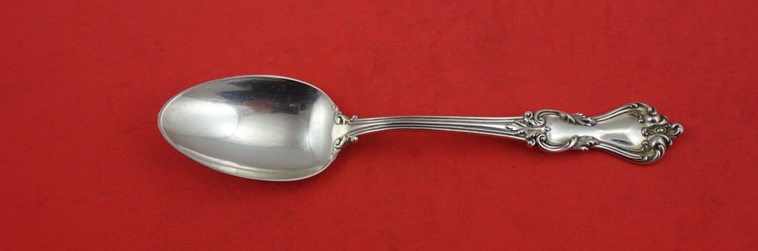 Reed and Barton Marlborough Sterling Silver Soup Spoon 7.25 inches: Reed and Barton Marlborough Sterling Silver Soup Spoon 7.25 inches This exquisite Marlborough place soup spoon by Reed and Barton is crafted from high-quality sterling silver. Measuring 7 1/4 inches, 