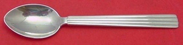 Georg Jensen Bernadotte Sterling Silver Teaspoon 5 Inch Flatware: Georg Jensen Bernadotte Sterling Silver Teaspoon 5 Inch Flatware This exquisite teaspoon from the renowned Georg Jensen brand features the elegant Bernadotte pattern, a classic design that embodies ti