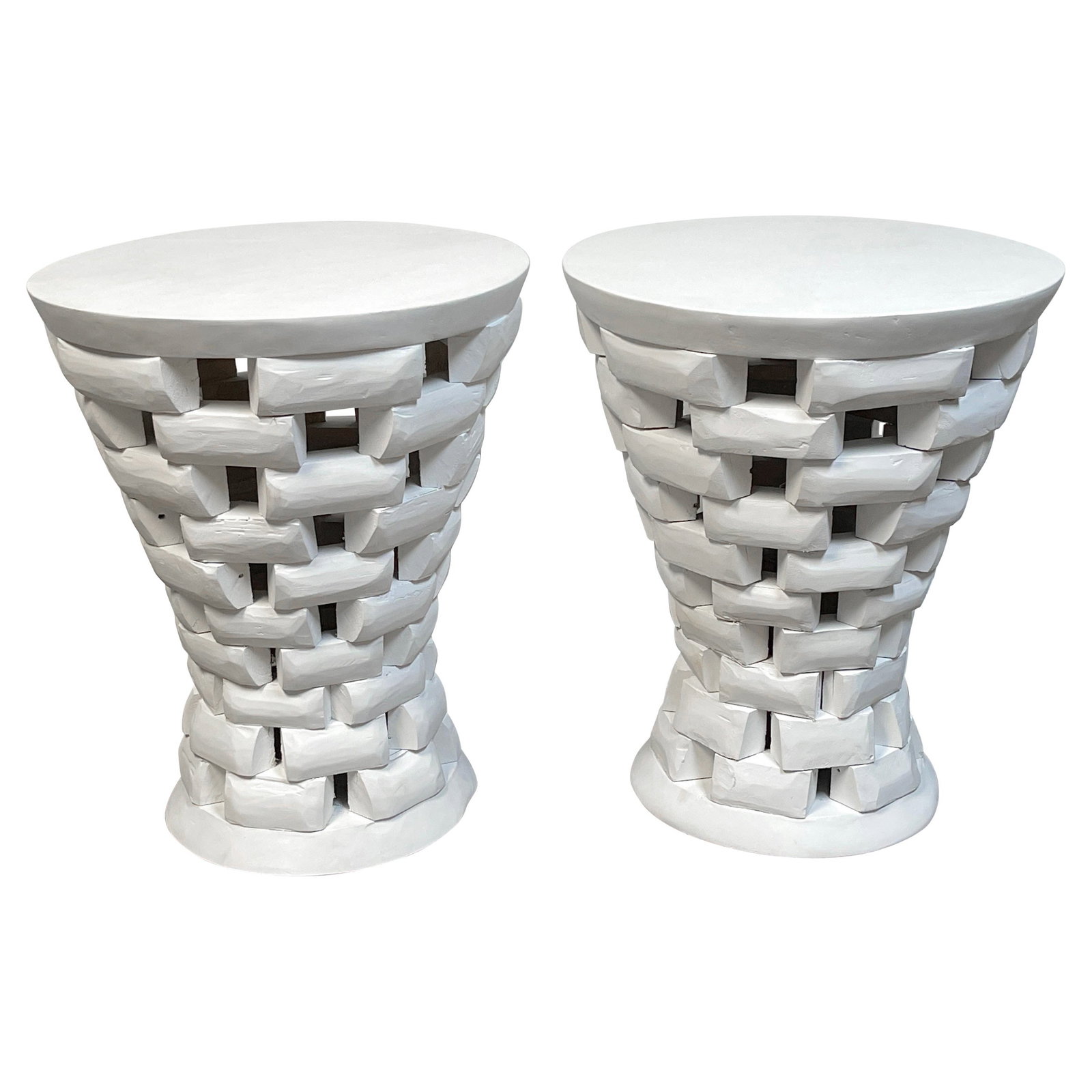 Modern Pair of White Hand-Carved Teak Pedestal Tables Set of 2: Modern Pair of White Hand-Carved Teak Pedestal Tables Set of 2 Enhance your living space with this stylish pair of African style carved teak pedestal side tables, elegantly finished in white. Each tab