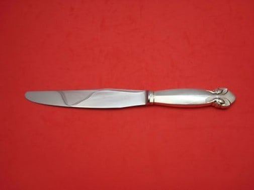 Georg Jensen Bittersweet Sterling Silver Dinner Knife Short Handle 9.75": Georg Jensen Bittersweet Sterling Silver Dinner Knife Short Handle 9.75" Experience the elegance of the Bittersweet pattern by Georg Jensen with this exquisite sterling silver dinner knife. Featuring 