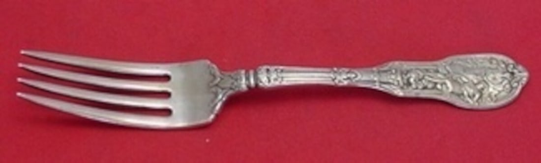 Gorham Mythologique Sterling Silver Dinner Fork 8 Inch Beaded Back: Gorham Mythologique Sterling Silver Dinner Fork 8 Inch Beaded Back This exquisite dinner fork is part of the Mythologique pattern by Gorham, crafted from high-quality sterling silver. Designed by the 