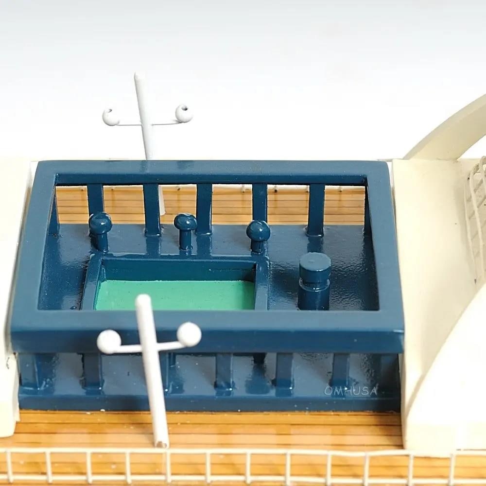 Western Red Cedar Diamond Princess Cruise Ship Model (1 of 7)