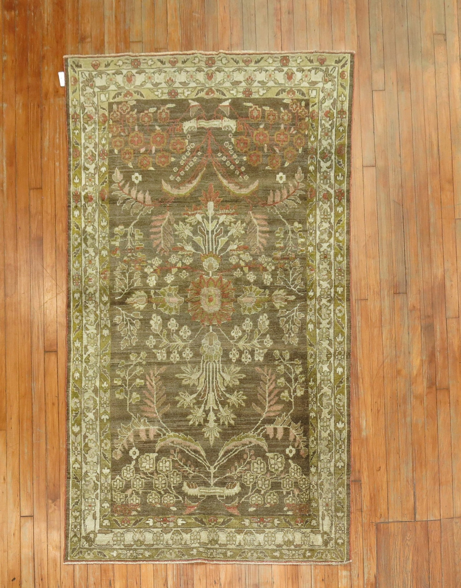4' 3" x 6' 9" Early 20th Century Persian Lilihan Accent Rug: 4' 3" x 6' 9" Early 20th Century Persian Lilihan Accent Rug Early 20th century Persian Malayer accent rug with a formal design. The rug is identified as Lilihan, Malayer and features an intricate patt