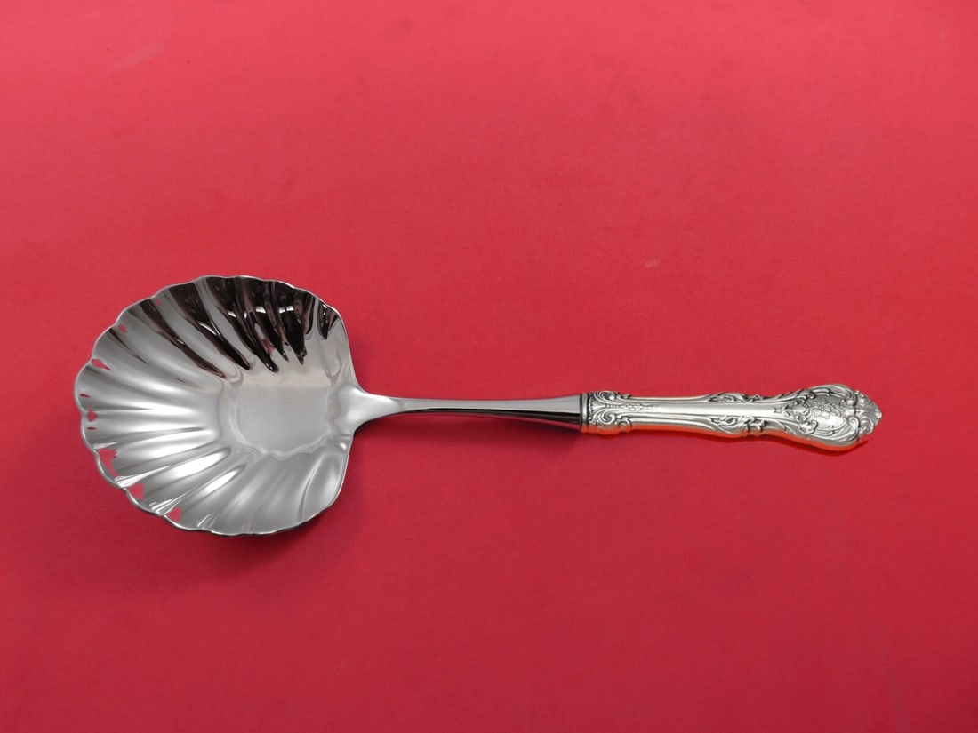 Gorham King Edward Sterling Silver Berry Spoon Shell Bowl Custom 10 3/8": Gorham King Edward Sterling Silver Berry Spoon Shell Bowl Custom 10 3/8" Elevate your dining experience with this exquisite King Edward Berry Spoon by Gorham. Crafted from high-quality sterling silver