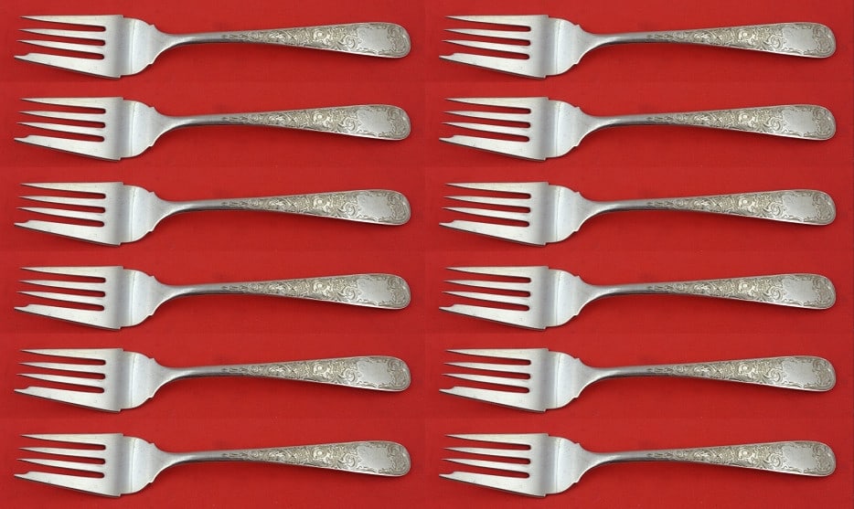 Kirk Old Maryland Engraved Sterling Silver Salad Forks Set of 12: Kirk Old Maryland Engraved Sterling Silver Salad Forks Set of 12 This exquisite set of 12 salad forks showcases the elegant Old Maryland Engraved pattern by Kirk. Crafted from high-quality sterling si