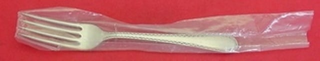Kirk Winslow Sterling Silver Regular Fork 7 1/4 in: Kirk Winslow Sterling Silver Regular Fork 7 1/4 in Winslow by Kirk regular fork in sterling silver, featuring the pattern's unadorned center with a bright cut border design. This piece is not monogram