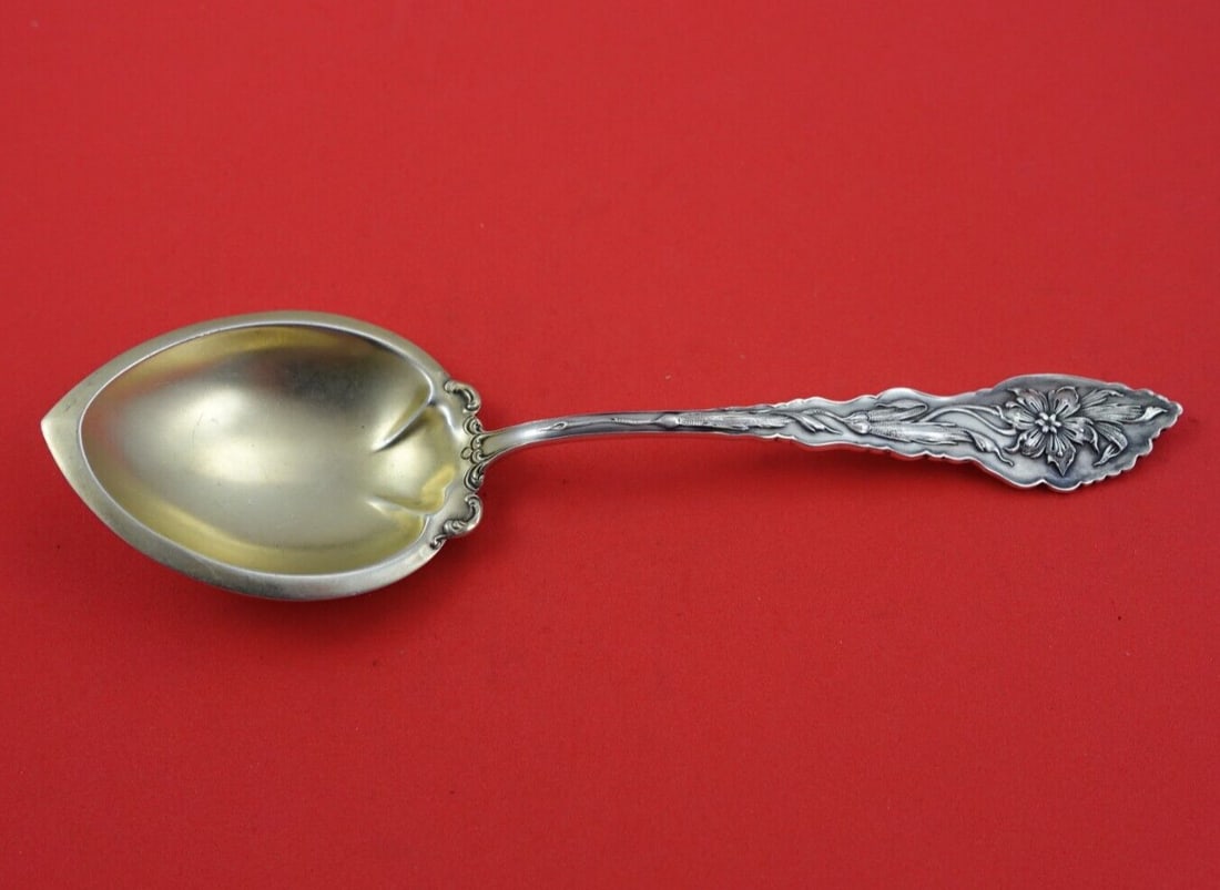 Unger Narcissus Sterling Silver 8 Inch Gold Washed Pudding Spoon: Unger Narcissus Sterling Silver 8 Inch Gold Washed Pudding Spoon This is a sterling silver pudding spoon in the Narcissus pattern by Unger, dating from 1900-1940. The spoon features a gold-washed, poi