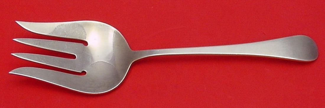 Sterling Silver Salad Serving Fork Tuttle Hannah Hull 8 3/4": Sterling Silver Salad Serving Fork Tuttle Hannah Hull 8 3/4" Sterling silver salad serving fork in the Hannah Hull pattern by Tuttle. It is not monogrammed and is in excellent pre-owned condition. Spe