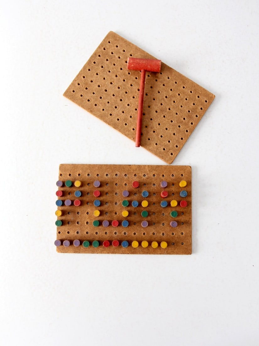 Vintage Wooden Peg Board Toy with Painted Pegs Mid-Century Design (1 of 5)