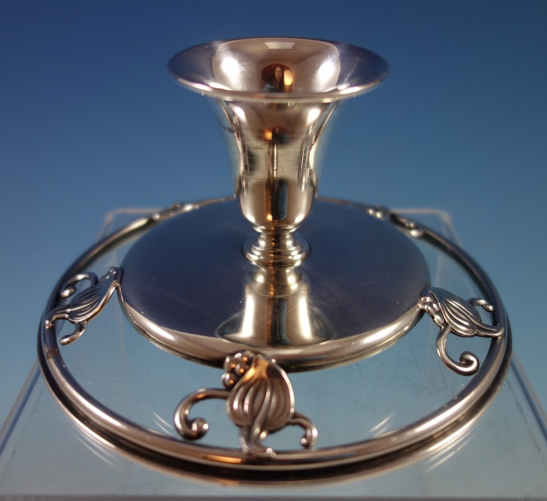 Frank Smith Woodlily Sterling Silver Candlestick 606 Modernist Design 2 3/4 x 5: Frank Smith Woodlily Sterling Silver Candlestick 606 Modernist Design 2 3/4 x 5 This exquisite Woodlily candlestick by Frank Smith showcases a modernist design adorned with applied woodlily decor. Cra