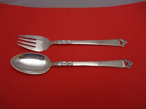 Frigast Danish Crown Sterling Silver Salad Serving Set 2pc 11 3/4": Frigast Danish Crown Sterling Silver Salad Serving Set 2pc 11 3/4" Enhance your dining experience with this exquisite 2-piece salad serving set from Frigast, featuring the elegant Danish Crown pattern