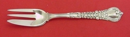 Tiffany & Co. Florentine Sterling Silver 3-Tine Caviar Fork 5 3/4": Tiffany & Co. Florentine Sterling Silver 3-Tine Caviar Fork 5 3/4" This exquisite Florentine caviar fork by Tiffany & Co. features a classic 3-tine design crafted from high-quality sterling silver. Me