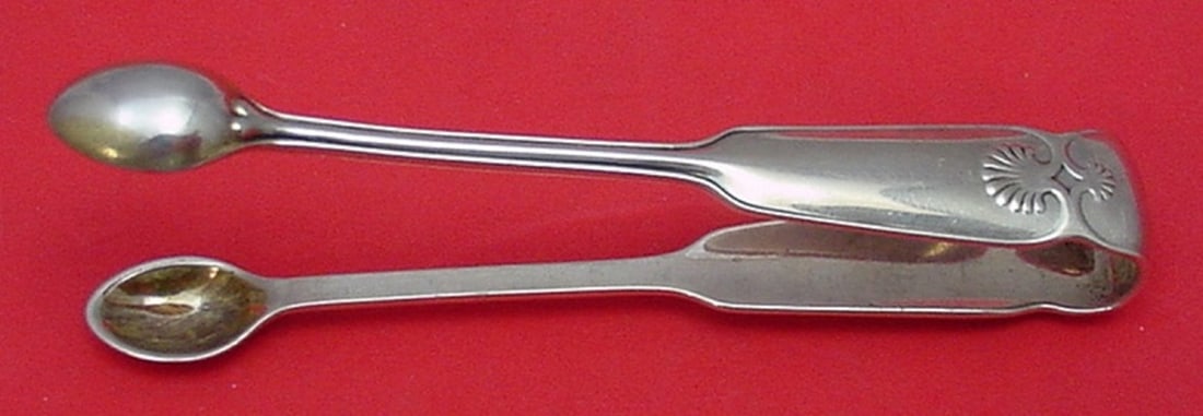 Tiffany & Co. Palm Sterling Silver Sugar Tong 4 3/8" Monogrammed: Tiffany & Co. Palm Sterling Silver Sugar Tong 4 3/8" Monogrammed This exquisite sugar tong from Tiffany & Co. features a classic Palm pattern, crafted from high-quality sterling silver. Measuring 4 3/