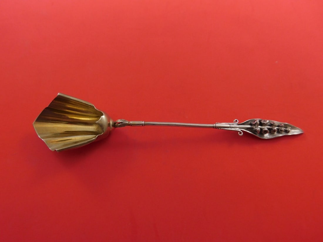 Wood & Hughes Sterling Silver 8 Inch Cheese Scoop with Leaf and Flowers (1 of 2)