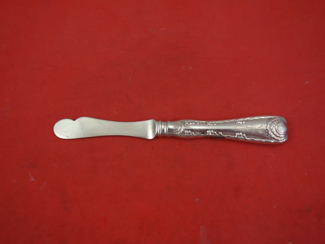 Rare Tiffany & Co 6" Wave Edge Sterling Silver Pate Knife: Rare Tiffany & Co 6" Wave Edge Sterling Silver Pate Knife This exquisite 6" Wave Edge Pate Knife by Tiffany & Co. is crafted from sterling silver, showcasing the elegant Wave Edge pattern. The knife f