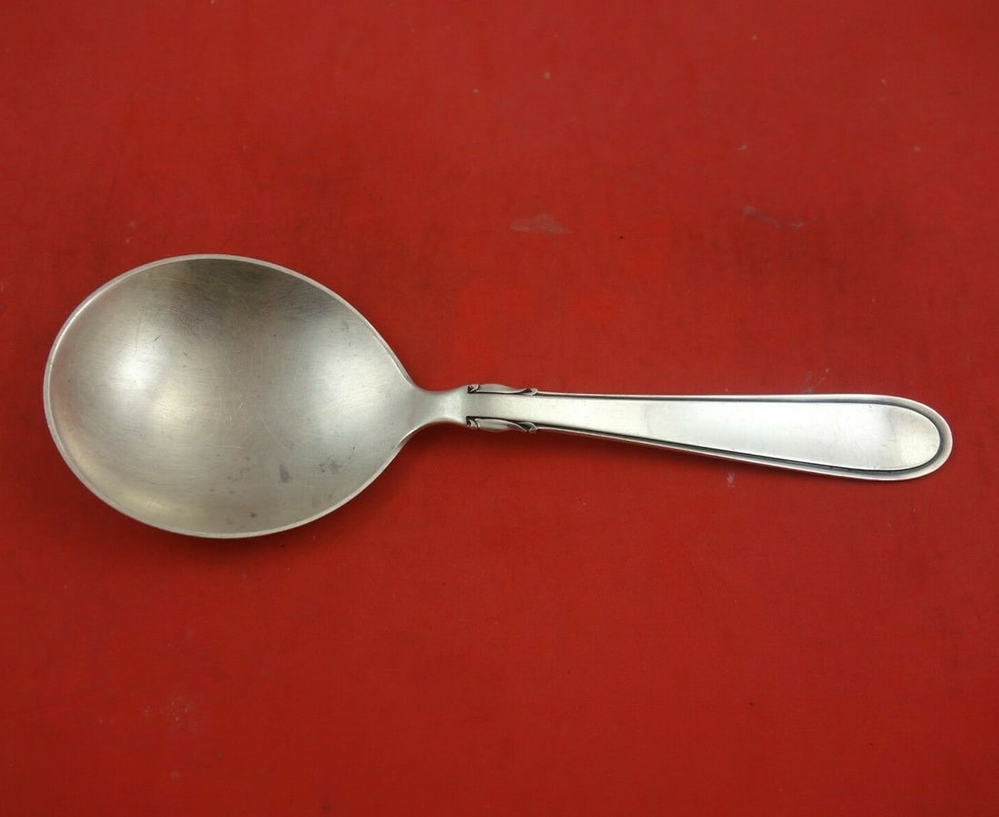 Cohr Elite Sterling Silver Berry Spoon 8 5/8 Inch Serving Piece: Cohr Elite Sterling Silver Berry Spoon 8 5/8 Inch Serving Piece Enhance your dining experience with this elegant Elite by Cohr Danish Sterling Silver Berry Spoon. Measuring 8 5/8 inches, this serving 