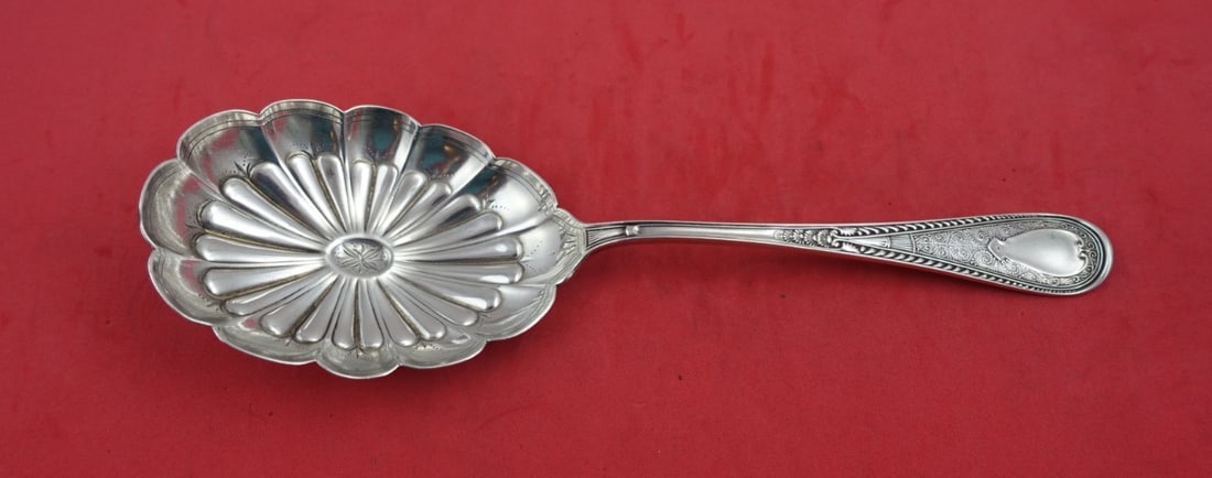 Gorham Hindostanee Sterling Silver Berry Spoon 9 Inch Floral Bowl: Gorham Hindostanee Sterling Silver Berry Spoon 9 Inch Floral Bowl This exquisite berry spoon is crafted in sterling silver and features the intricate Hindostanee pattern by Gorham. The spoon measures 