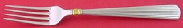 Reed & Barton Ashmont Gold Sterling Silver Dinner Fork 7.75": Reed & Barton Ashmont Gold Sterling Silver Dinner Fork 7.75" Elevate your dining experience with this exquisite Ashmont Gold dinner fork by Reed and Barton. Crafted from high-quality sterling silver, 