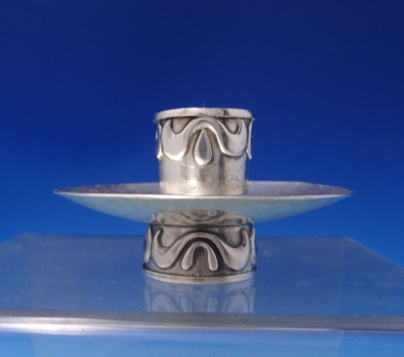 EHN Sterling Silver Small Candlestick 1 3/4" x 3" 2.82 ozt: EHN Sterling Silver Small Candlestick 1 3/4" x 3" 2.82 ozt This exquisite small candlestick by EHN is crafted from sterling silver (.925), combining elegance and functionality. With a height of 1 3/4"