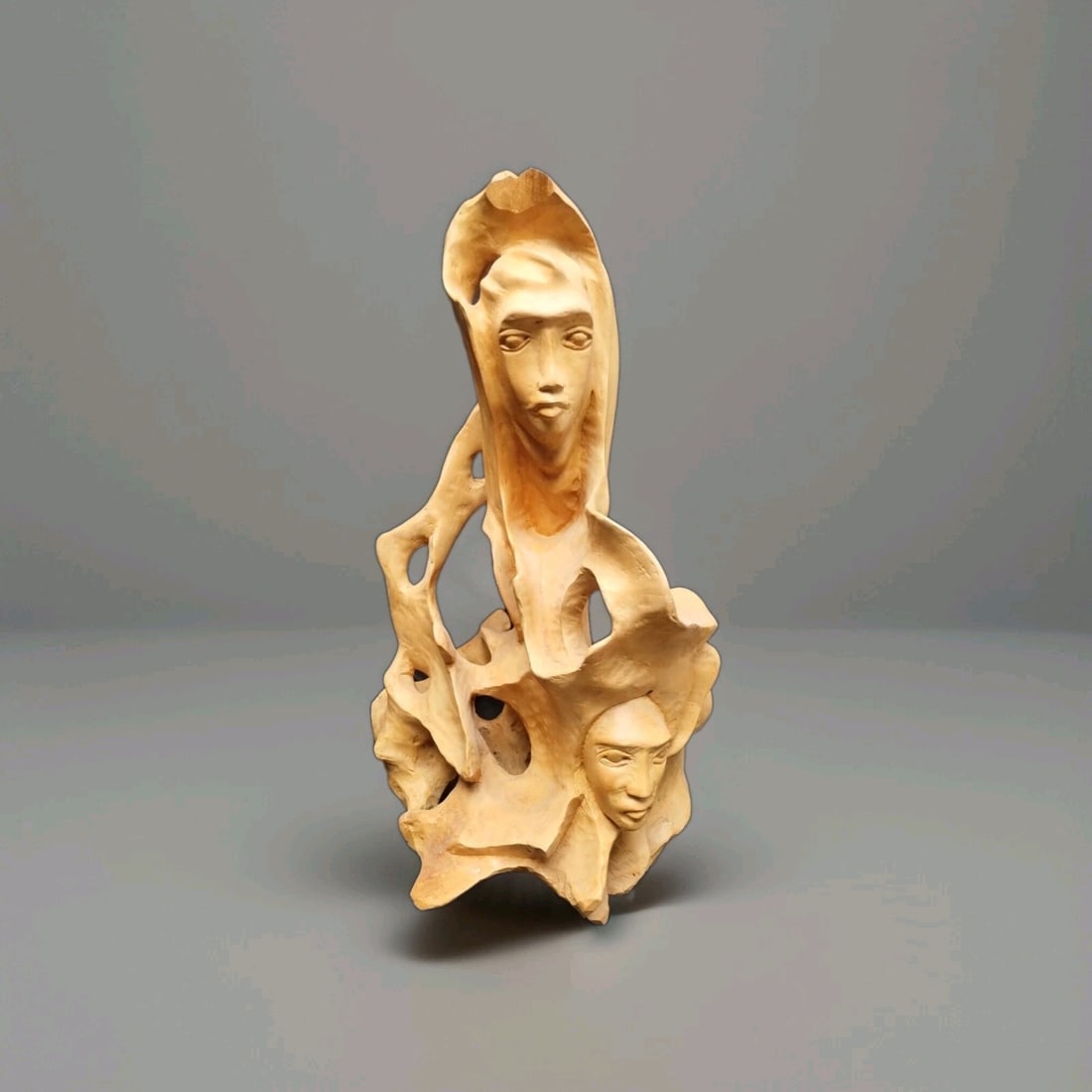 Roger Pringle Abstract Figurative Wood Sculpture of Girl 29.5 Inches: Roger Pringle Abstract Figurative Wood Sculpture of Girl 29.5 Inches Vintage mid-century modern abstract figurative wood sculpture attributed to Roger Pringle. This large-scale piece depicts a young w