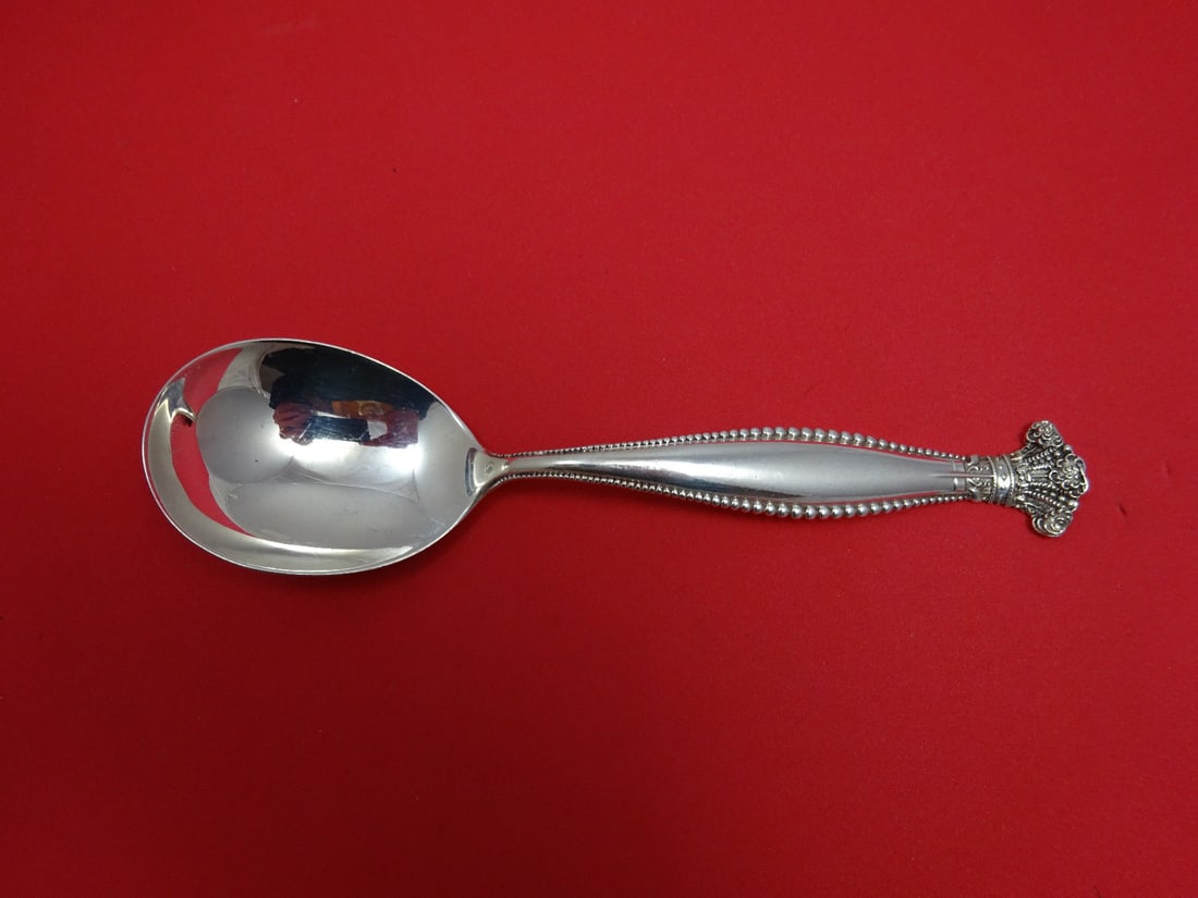 Sterling Silver Gumbo Soup Spoon Shiebler Sandringham 6 3/4": Sterling Silver Gumbo Soup Spoon Shiebler Sandringham 6 3/4" Sterling silver gumbo soup spoon in the Sandringham pattern by Shiebler. The spoon is not monogrammed and is in excellent pre-owned conditi