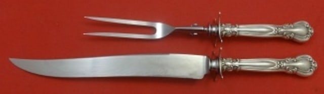 Chantilly by Gorham Sterling Silver 2pc Roast Carving Set Heirloom: Chantilly by Gorham Sterling Silver 2pc Roast Carving Set Heirloom Introducing the Chantilly by Gorham Sterling Silver Roast Carving Set, a stunning 2-piece set that embodies the elegance of 18th cent