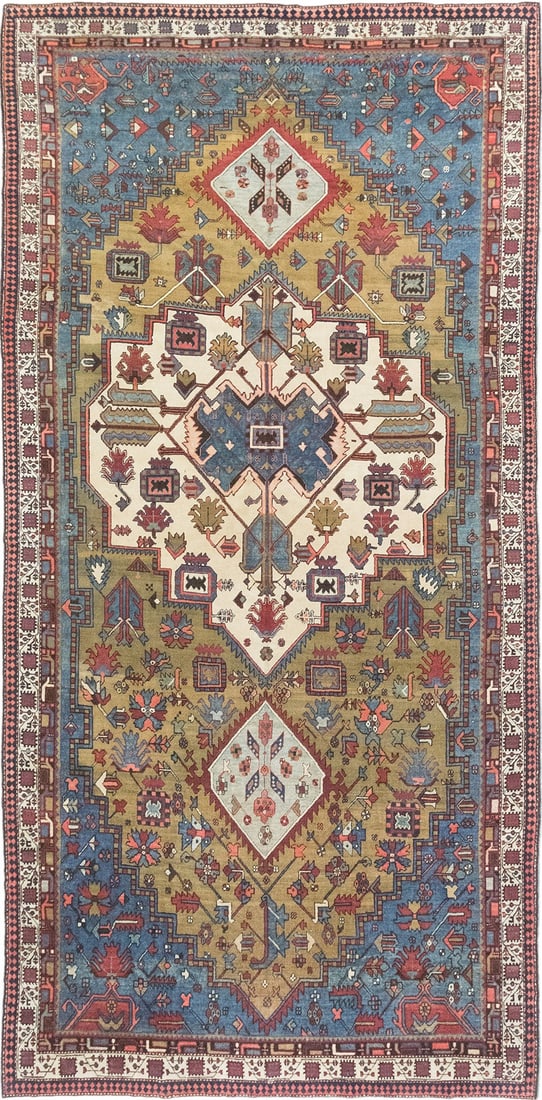 8' 9" x 18' 5" Hamedan Serab Gallery Rug Geometric Design: 8' 9" x 18' 5" Hamedan Serab Gallery Rug Geometric Design A pre-owned Hamedan Serab gallery rug from the 2nd quarter of the 20th century, featuring a geometric design and a rare size format. Specifica