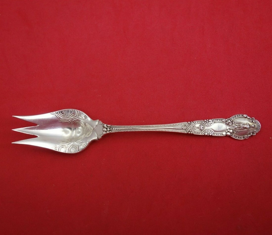 Rare Tiffany and Co Renaissance Sterling Silver Terrapin Fork 3-Tine 5 3/4 inch: Rare Tiffany and Co Renaissance Sterling Silver Terrapin Fork 3-Tine 5 3/4 inch This exquisite 3-tine terrapin fork is a rare find in the Renaissance pattern by Tiffany & Co., crafted from high-qualit