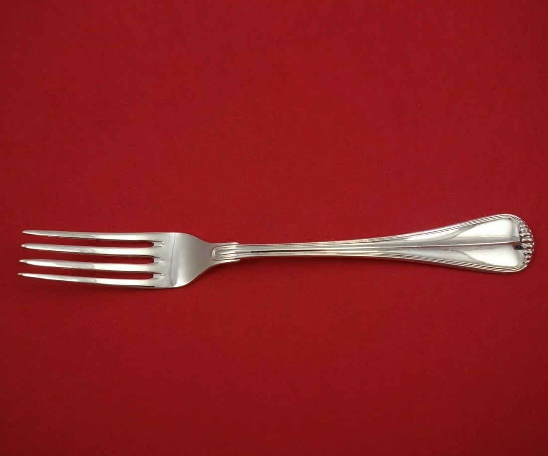 Argenteria Vicentina Milano .925 Silver Dinner Fork 8 Inch Flatware: Argenteria Vicentina Milano .925 Silver Dinner Fork 8 Inch Flatware This elegant dinner fork is part of the Milano pattern by Argenteria Vicentina, crafted from .925 silver. Measuring 8 inches in leng