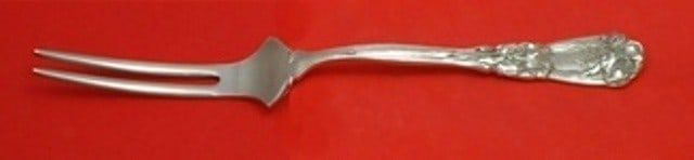 Durgin-Gorham Iris Sterling Silver 7 in Spinach Fork: Durgin-Gorham Iris Sterling Silver 7 in Spinach Fork Custom made sterling silver spinach fork in the Iris pattern by Durgin-Gorham. This pre-owned piece is not monogrammed and is in excellent conditio