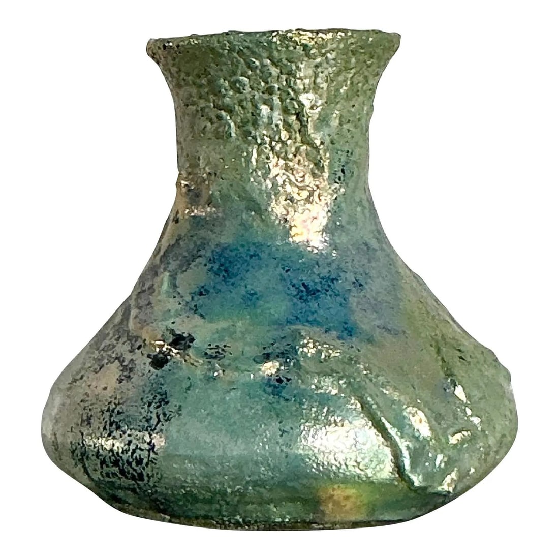 Mid Century Studio Pottery Vase with Iridescent Boho Metallic Glaze: Mid Century Studio Pottery Vase with Iridescent Boho Metallic Glaze This vintage Boho studio pottery vase showcases a striking, heavily textured body with an iridescent metallic glaze in deep blue, si