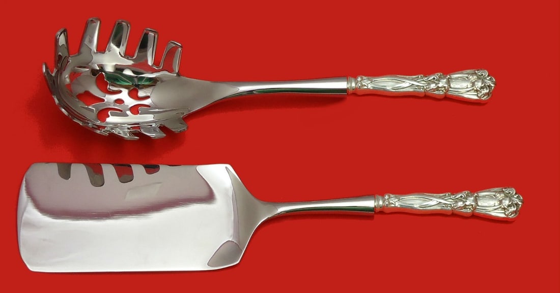 Durgin-Gorham Iris Sterling Silver Pasta Server Set 2pc Custom Monogrammed: Durgin-Gorham Iris Sterling Silver Pasta Server Set 2pc Custom Monogrammed This exquisite 2-piece Italian Pasta Server Set by Durgin-Gorham features a beautiful composition of sterling silver with cus