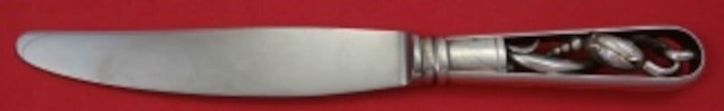 Georg Jensen Blossom Sterling Silver Luncheon Knife 7 3/4" Serrated Blade: Georg Jensen Blossom Sterling Silver Luncheon Knife 7 3/4" Serrated Blade This elegant luncheon knife is part of the Blossom pattern by Georg Jensen, crafted from high-quality sterling silver (.925). 