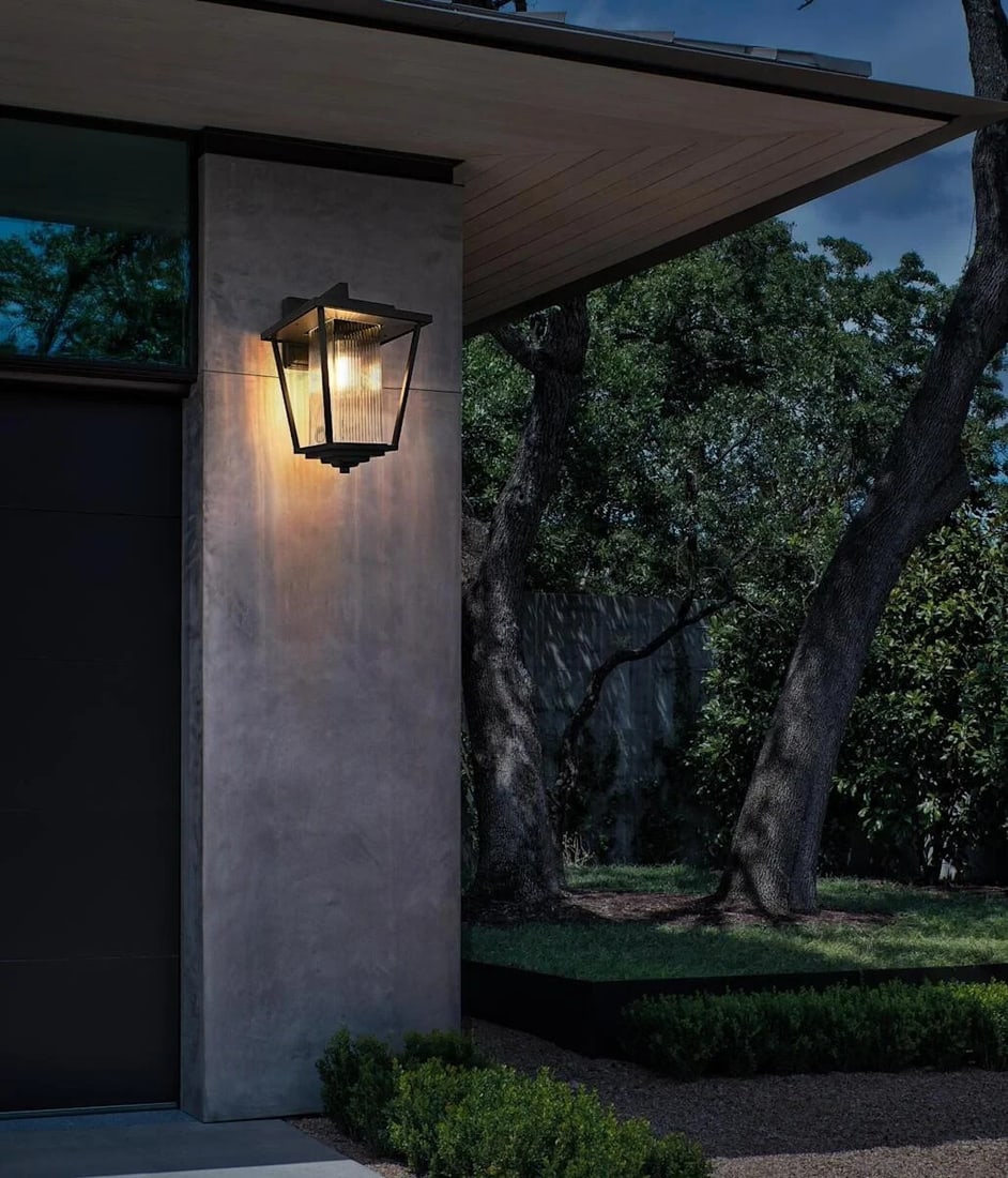 York Black Iron Glass Outdoor Wall Light (1 of 9)