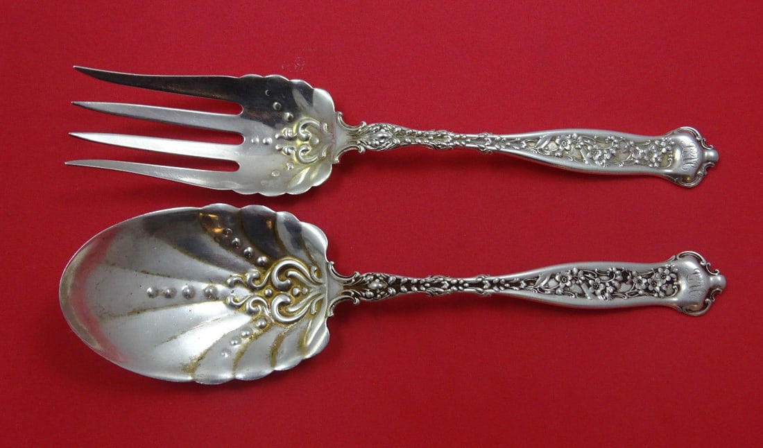 Whiting Dresden Sterling Silver Salad Serving Set 2pc 8 3/4" Monogrammed: Whiting Dresden Sterling Silver Salad Serving Set 2pc 8 3/4" Monogrammed Enhance your dining experience with this exquisite 2-piece salad serving set from the renowned Whiting brand, featuring the ele