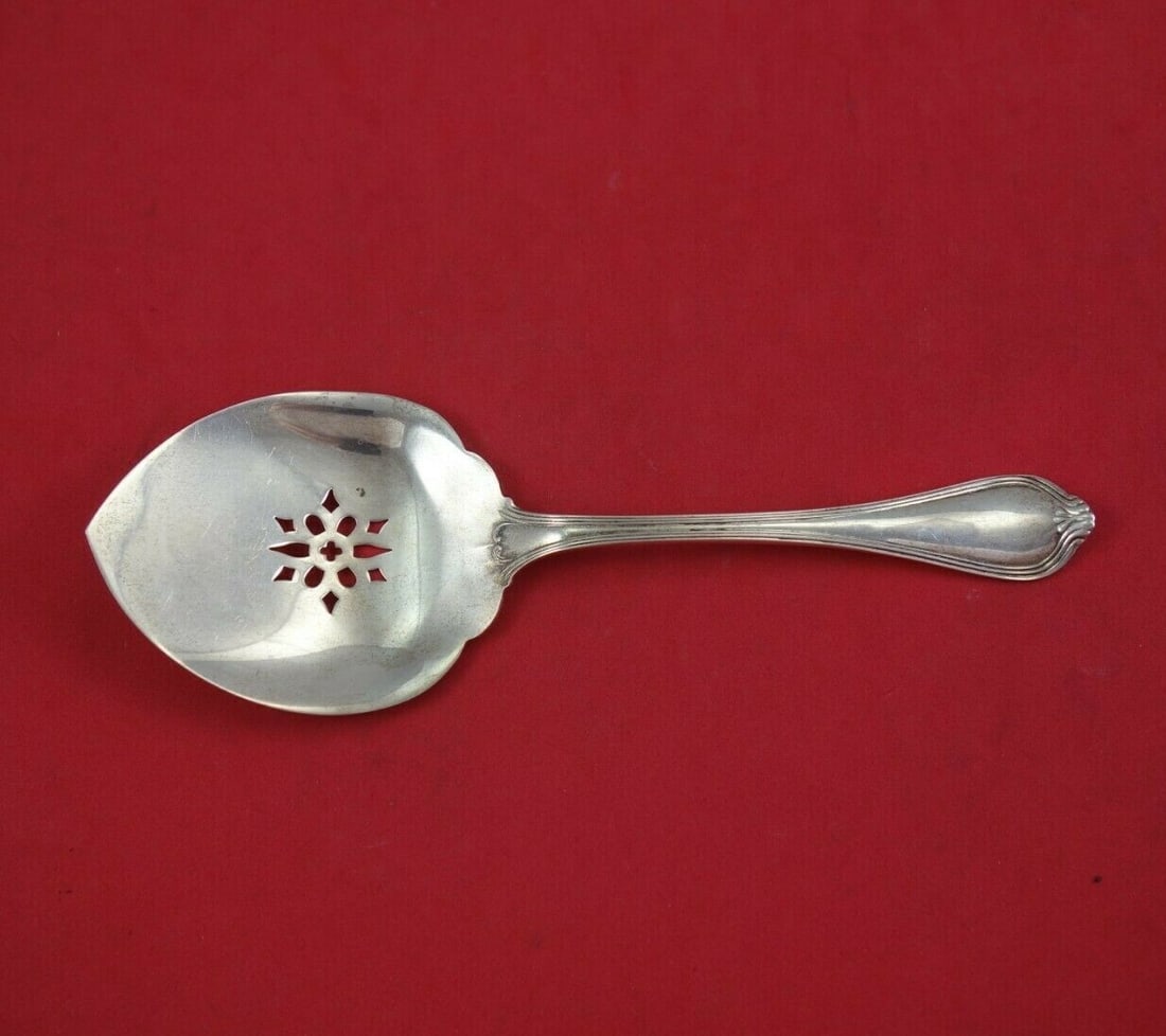 Towle Paul Revere Sterling Silver Tomato Server 7 3/4" Pierced Design: Towle Paul Revere Sterling Silver Tomato Server 7 3/4" Pierced Design This exquisite Paul Revere tomato server, crafted by Towle, is an elegant addition to any serving collection. Made of high-quality