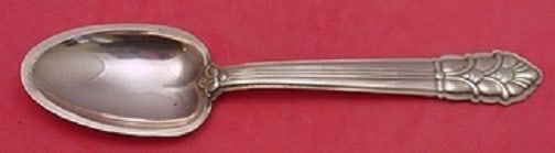 Tiffany & Co. Palmette Rare Copper Sample Soup Spoon Uncut 7 3/8": Tiffany & Co. Palmette Rare Copper Sample Soup Spoon Uncut 7 3/8" Discover this exquisite Palmette by Tiffany & Co. rare copper sample place soup spoon, a one-of-a-kind piece that measures 7 3/8 inche