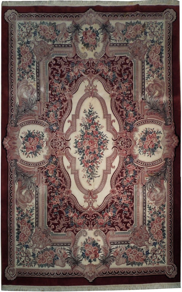 Luxurious 9.6 x 13.6 Ivory Savonnerie Area Rug Hand-Knotted: Luxurious 9.6 x 13.6 Ivory Savonnerie Area Rug Hand-Knotted Free continental US Shipping Elevate your home decor with this exquisite 9.6 x 13.6 Ivory Savonnerie Rug, a true embodiment of luxury and cr