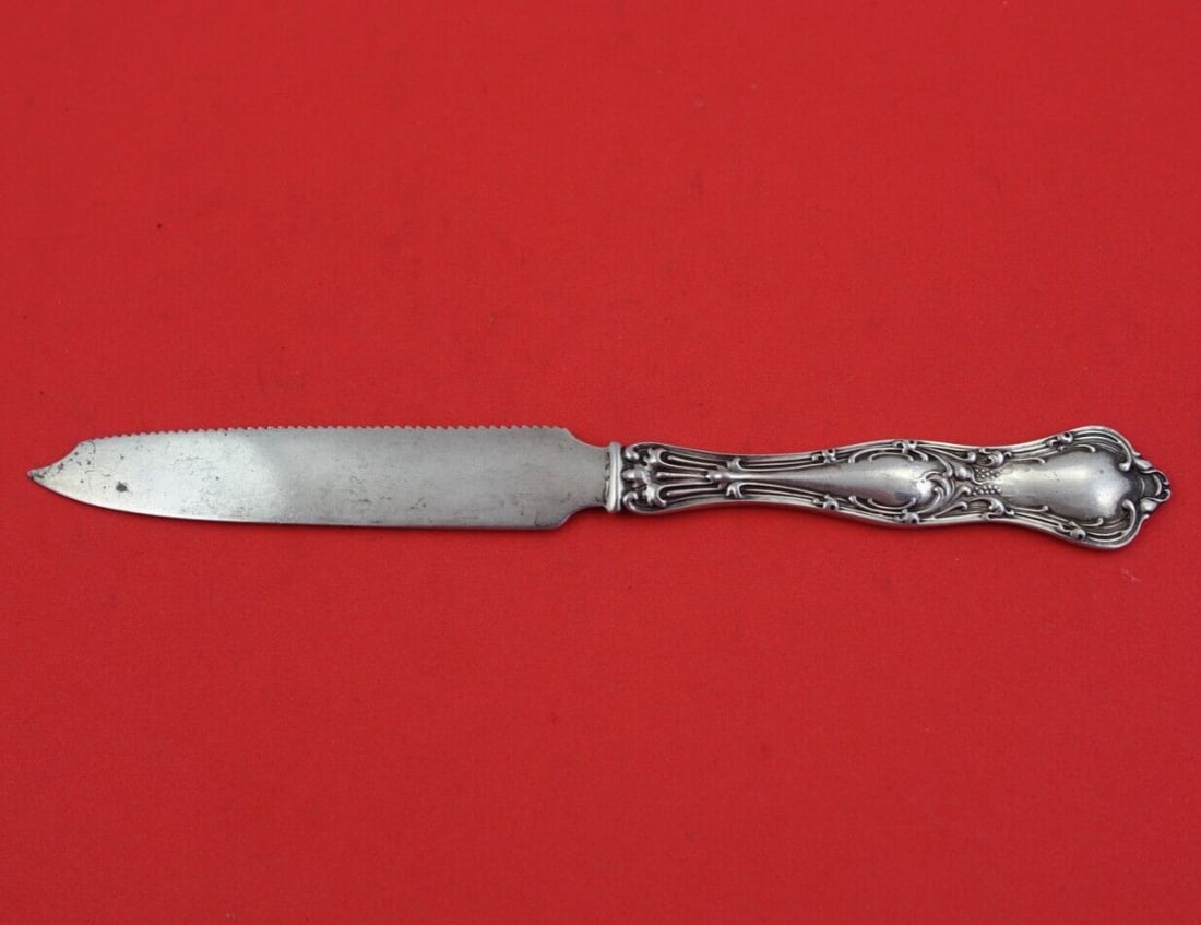 Shiebler Gothic Sterling Silver Citrus Knife 7.5 Inch Flat Handle: Shiebler Gothic Sterling Silver Citrus Knife 7.5 Inch Flat Handle This exquisite citrus knife features a flat handle design and is crafted entirely from sterling silver in the Gothic pattern by Shiebl
