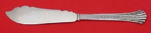 Shiebler Sterling Silver Fish Knife Number 1 Flat Handle 7.5": Shiebler Sterling Silver Fish Knife Number 1 Flat Handle 7.5" This exquisite fish knife features a flat handle and is crafted entirely from high-quality sterling silver. Designed in the elegant 'Numbe