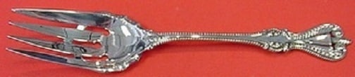 Towle Old Colonial Sterling Silver Cold Meat Fork 7 3/4 inches: Towle Old Colonial Sterling Silver Cold Meat Fork 7 3/4 inches This exquisite Old Colonial cold meat fork from Towle is a stunning addition to any silverware collection. Crafted from high-quality ster