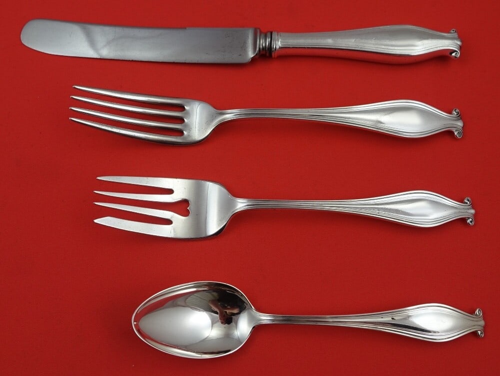 Gorham Weymouth Sterling Silver 4-Piece Flatware Set: Gorham Weymouth Sterling Silver 4-Piece Flatware Set Introducing the Weymouth pattern by Gorham, this exquisite 4-piece sterling silver regular setting is a timeless addition to any dining collection.