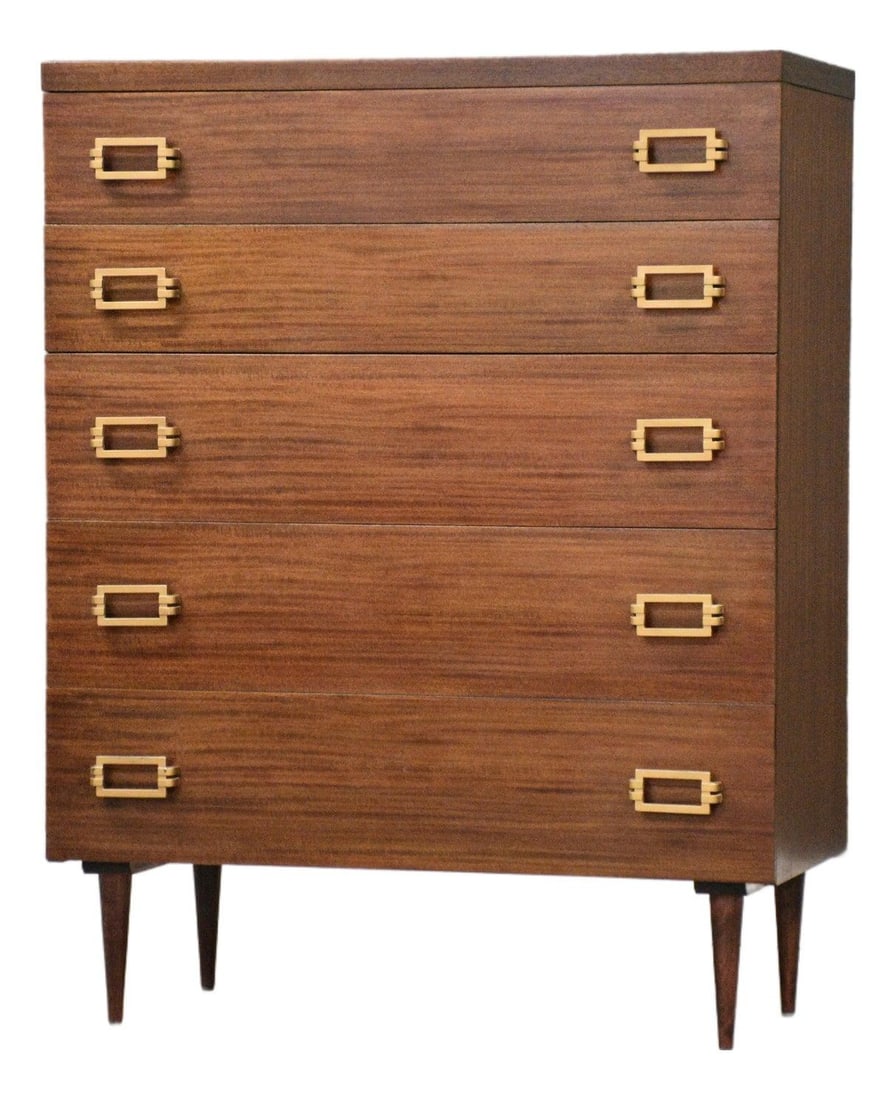 Mid Century Modern Mahogany Brass Tall Dresser 1950s USA: Mid Century Modern Mahogany Brass Tall Dresser 1950s USA This elegant mid-century modern tall dresser showcases a refined mahogany finish complemented by stylish brass drawer pulls and tapered legs. P