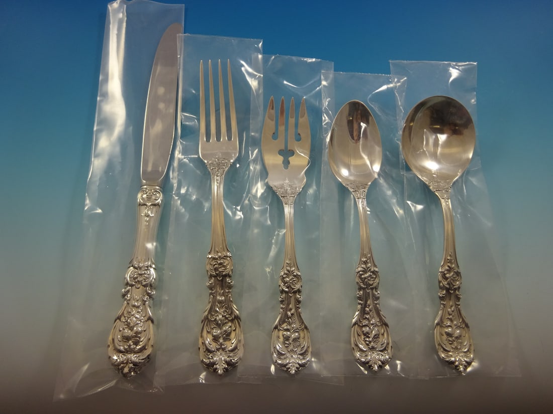 Reed & Barton Francis I Sterling Silver Flatware Set 60 Pieces for 12 with Storage Chest: Reed & Barton Francis I Sterling Silver Flatware Set 60 Pieces for 12 with Storage Chest Presenting the exquisite Francis I flatware set by Reed & Barton, crafted from high-quality sterling silver. Th
