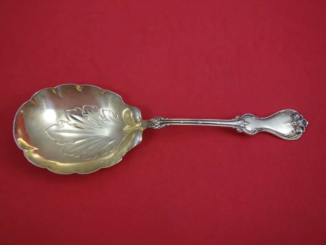 Whiting Duke of York Sterling Silver Gold Washed Berry Spoon 8 7/8": Whiting Duke of York Sterling Silver Gold Washed Berry Spoon 8 7/8" This exquisite serving spoon, crafted by Whiting, features the elegant Duke of York pattern. Made from high-quality sterling silver 