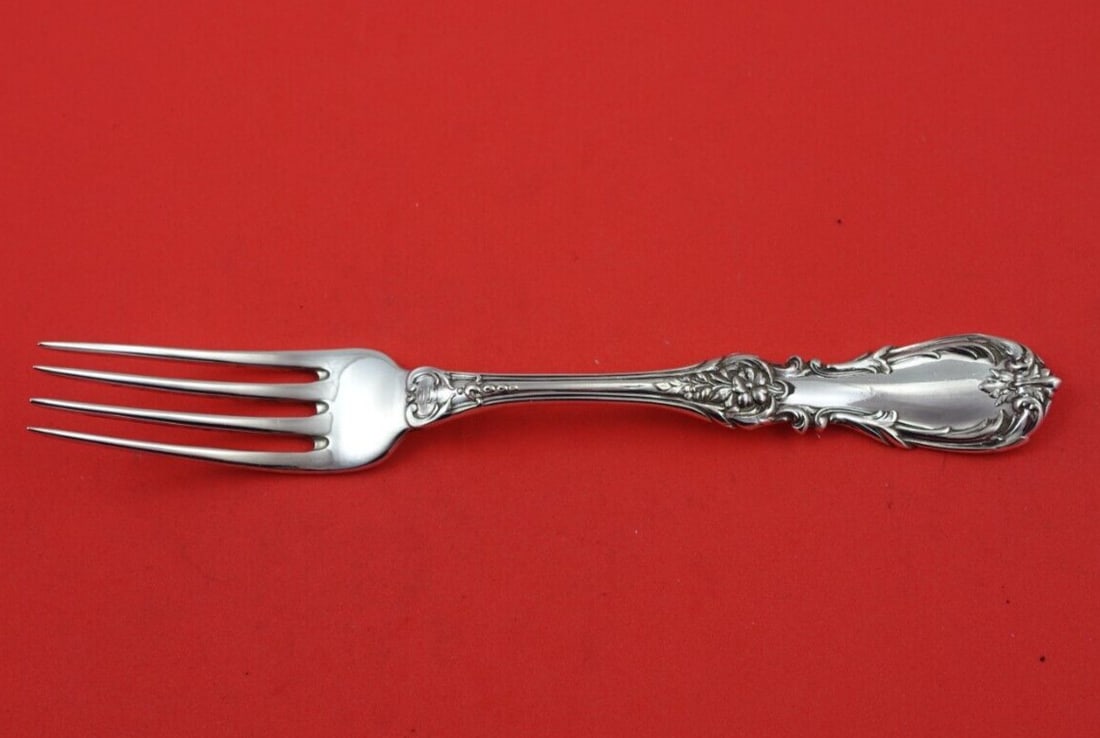 Camusso Imperial Sterling Silver 8" Dinner Fork Elegant Flatware: Camusso Imperial Sterling Silver 8" Dinner Fork Elegant Flatware This elegant dinner fork is part of the Imperial pattern by Camusso, crafted from high-quality sterling silver. Measuring 8 inches in l
